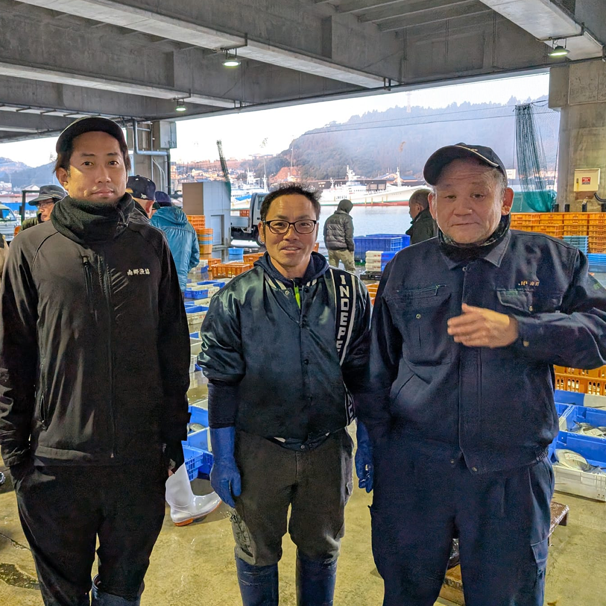 宮崎・南郷の港や市場の風景